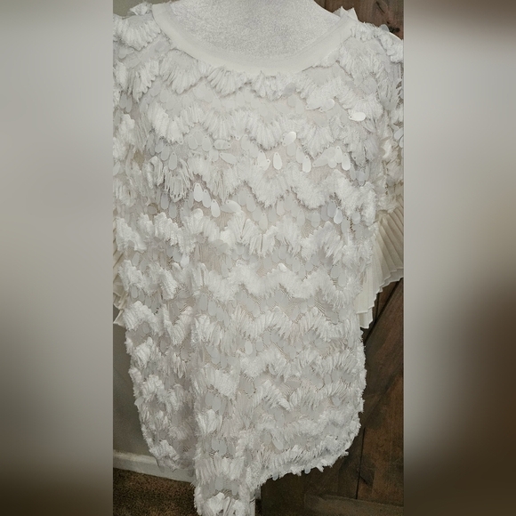 WHY DRESS Elegant SequinTextured Blouse w/Pleated Accordian Sleeves White. M NWT - Picture 7 of 15